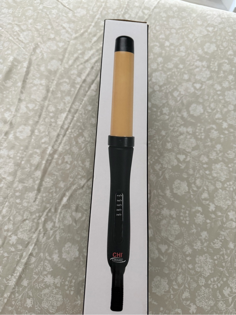 CHI Gold Ceramic Curling Wand – Black Handle